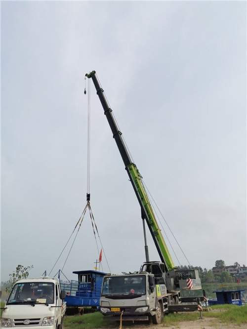 亭湖区桥梁建设吊装案例